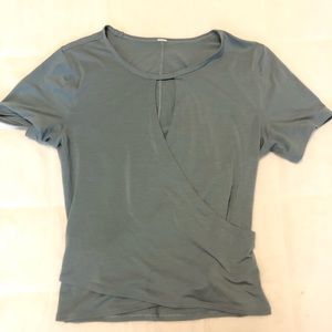LULULEMON Top